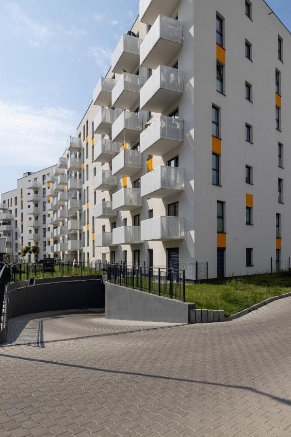 Comfy Apartment Pachonskiego With Parking In Krakow By Noclegi Renters Exteriér fotografie