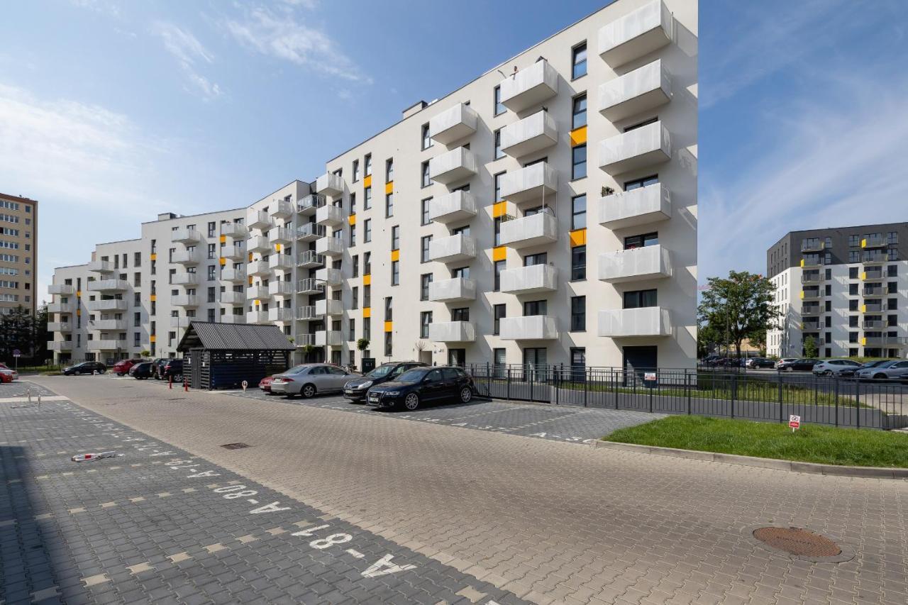 Comfy Apartment Pachonskiego With Parking In Krakow By Noclegi Renters Exteriér fotografie